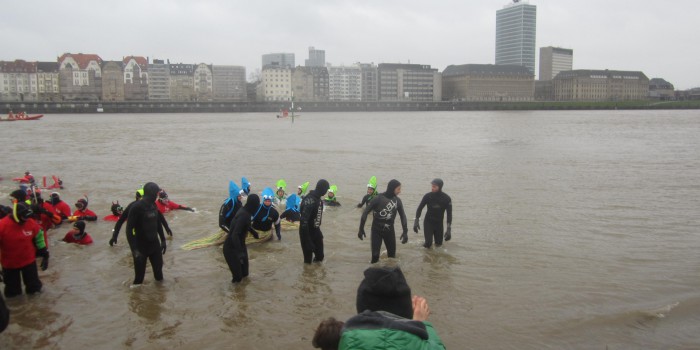 Rhein anschwimmen!